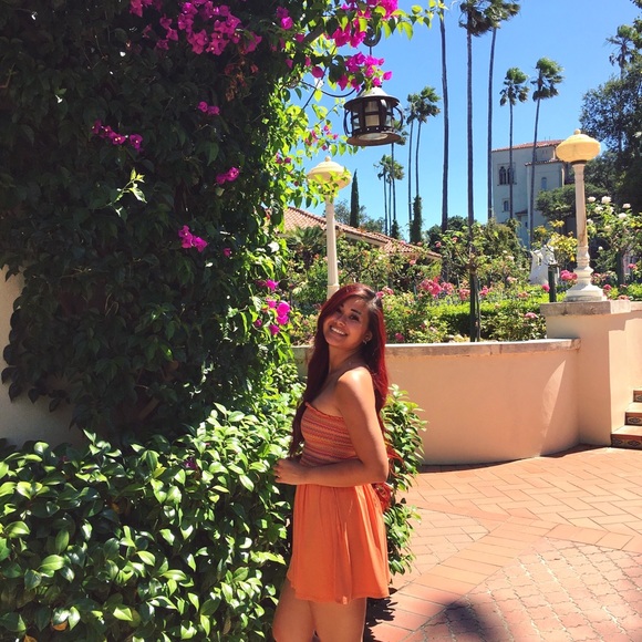 Welcome to my closet! - Picture 2 of 8